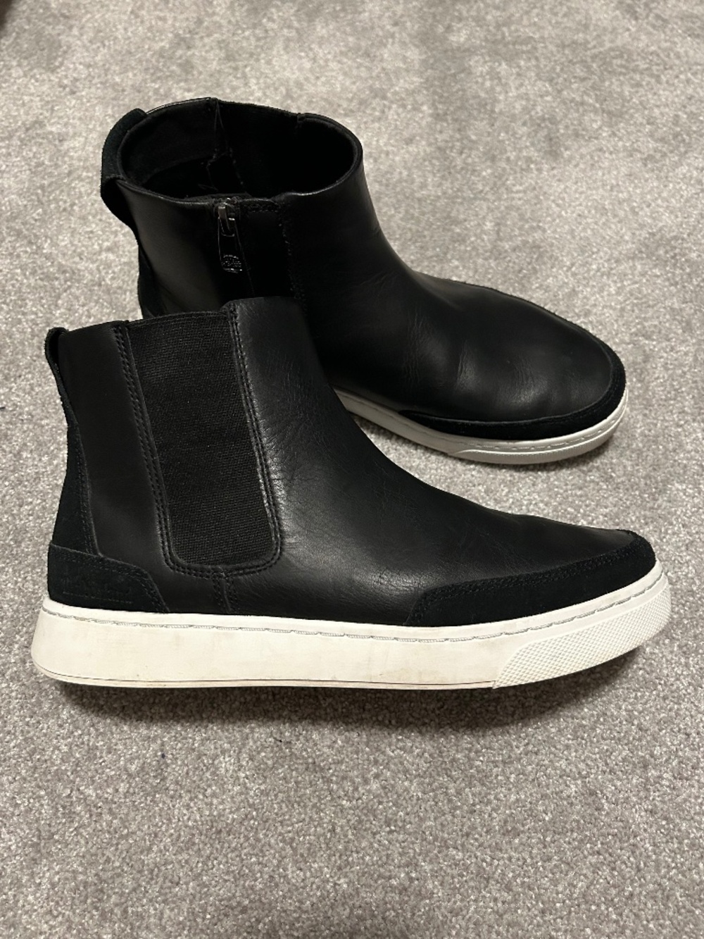 Timberland | Women's Atlanta Chelsea Boot, Size 9